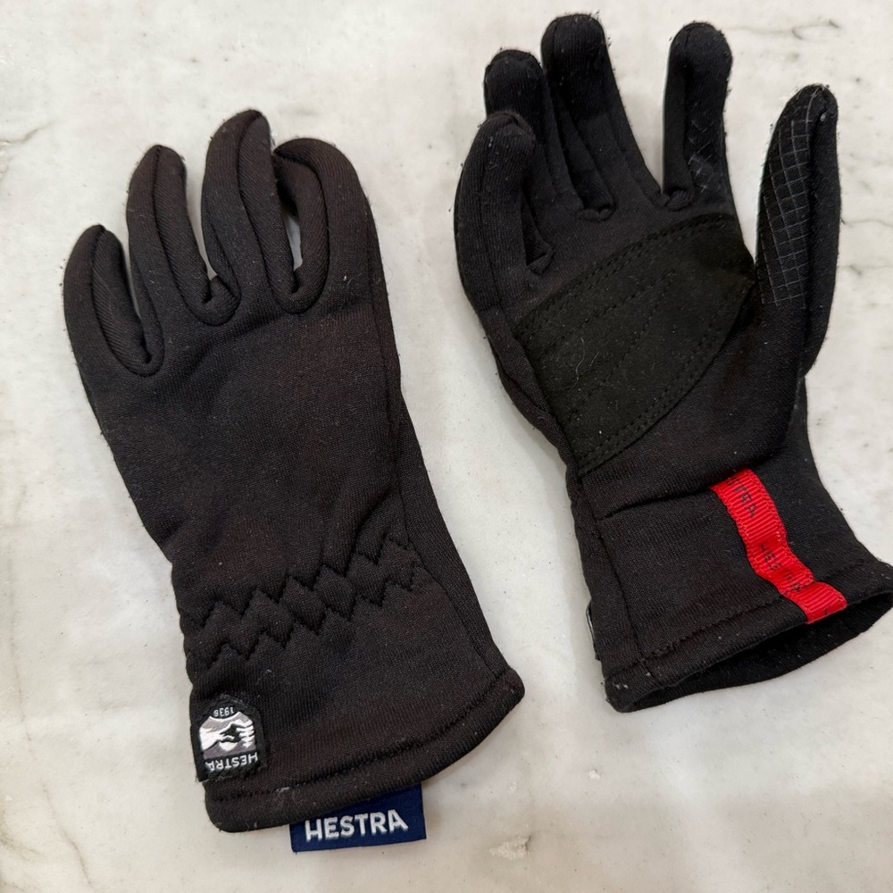 Hestra Black gloves size 4